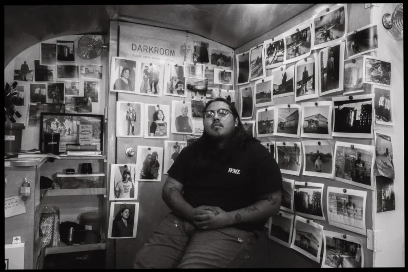 Roy Baizan during the WORTHLESSSTUDIOS residency